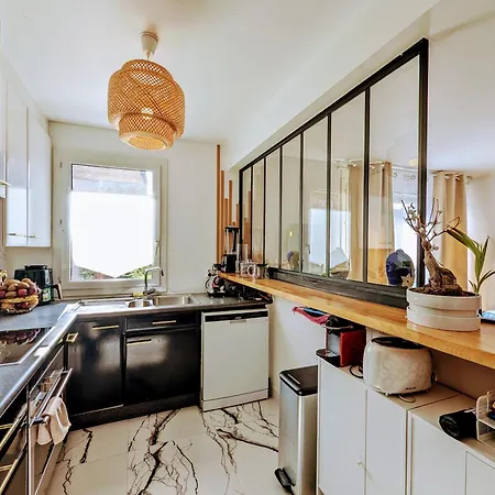 Chic And Comfortable Aparts With Parking شقة *