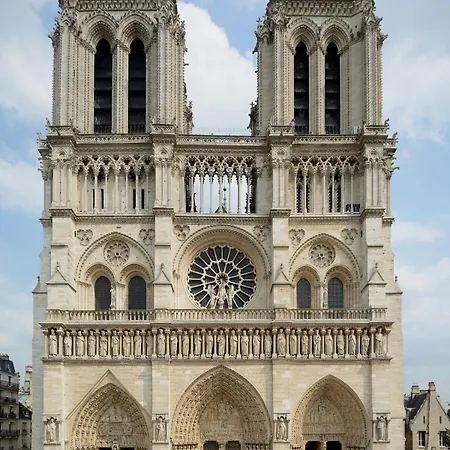 Chic And Comfortable Aparts With Parking * Asnières