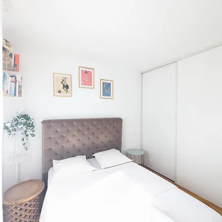 Chic And Comfortable Aparts With Parking شقة Asnières